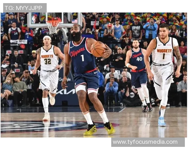 快船与掘金系列赛精彩对决揭示季后赛新格局与球队未来发展潜力